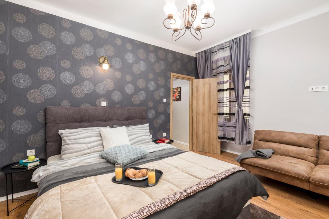 4 Season Apartments リエカ エクステリア 写真