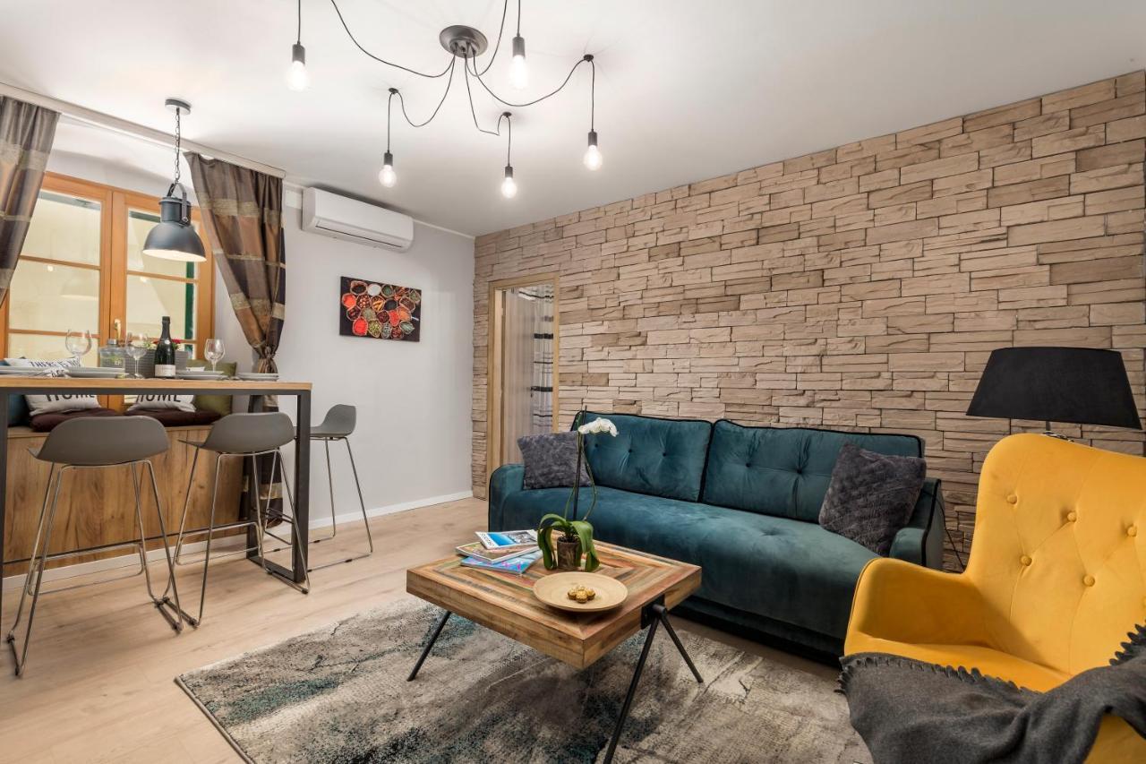 4 Season Apartments リエカ エクステリア 写真