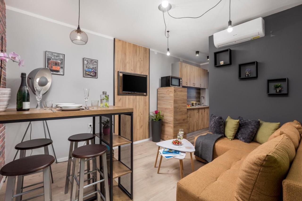 4 Season Apartments リエカ エクステリア 写真